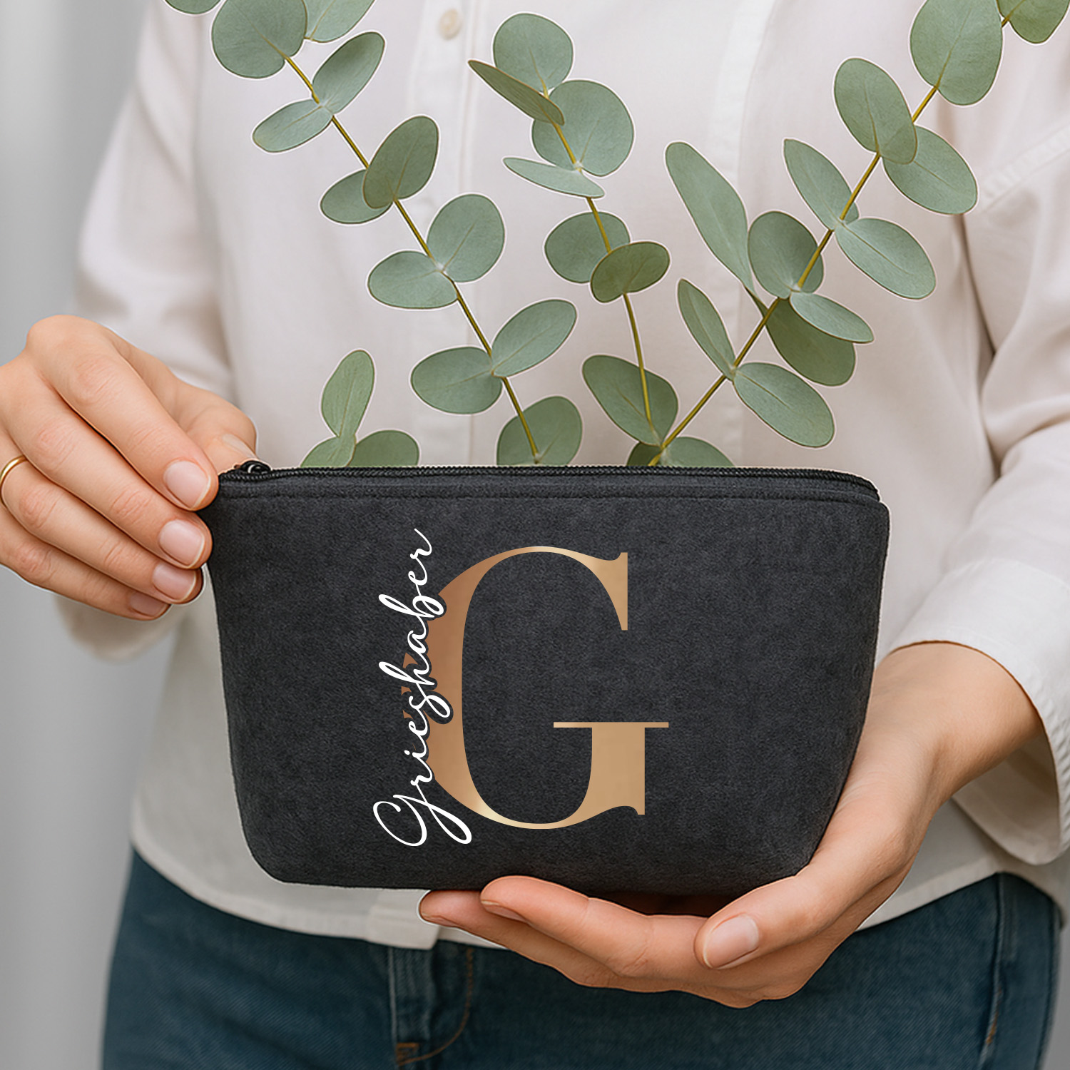 Kosmetiktasche Filz - bedruckt Bruch-Initial & Name dunkelgrau | Beutel-mit-Name | Schminktasche-Mädchen Gr. S&M